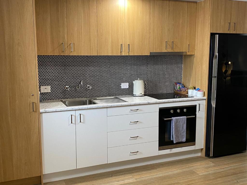 894 Holly Court Apartment Coober Pedy Exterior photo
